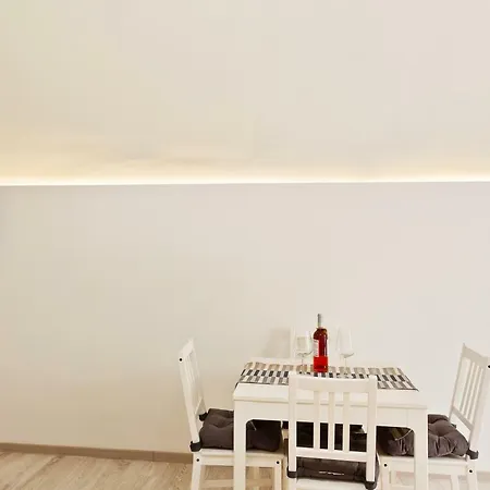 San Nicola Casa Clemente Apartment *